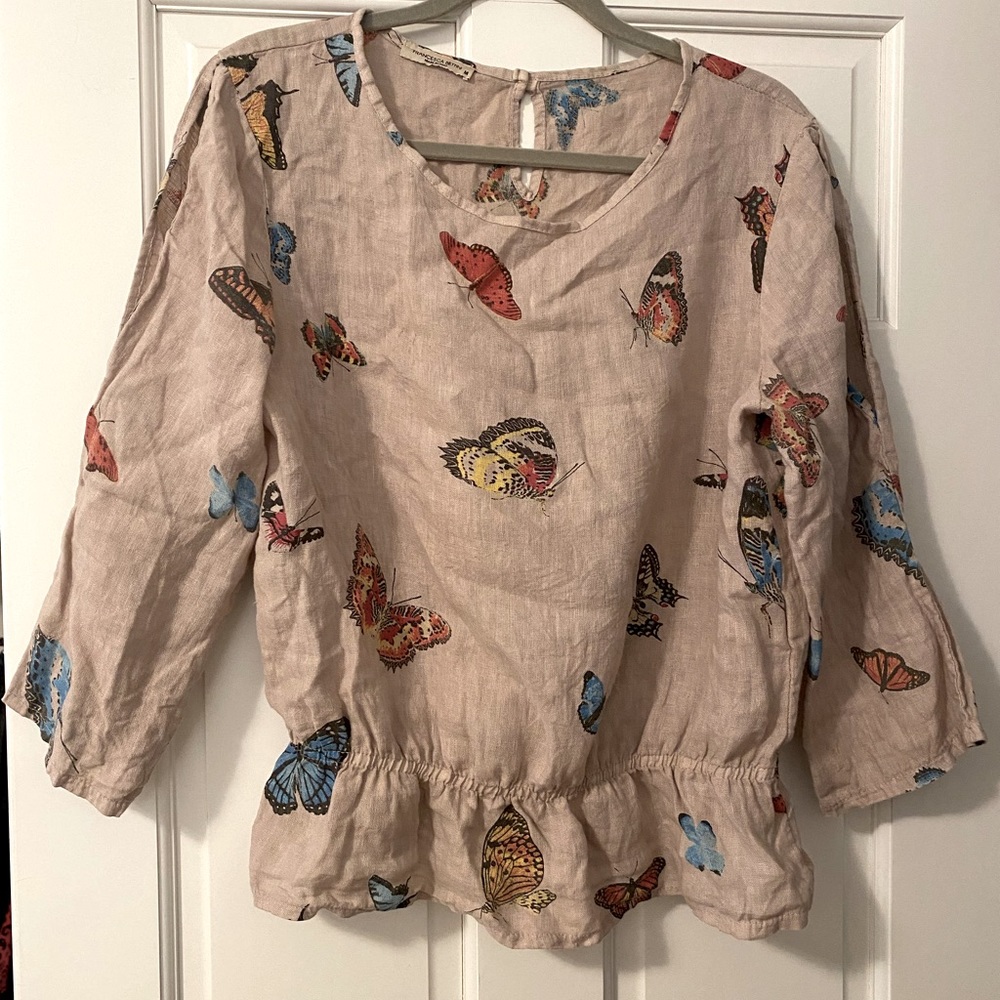 Francesca Bettini linen butterfly blouse 🦋